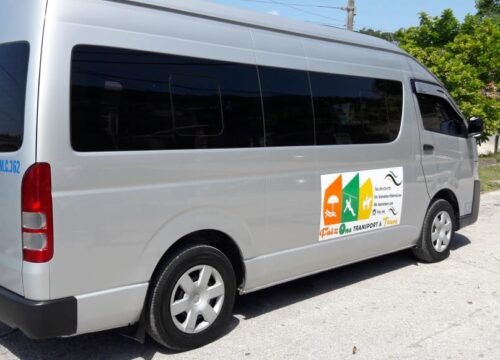 Reliable airport transfer in Montego Bay